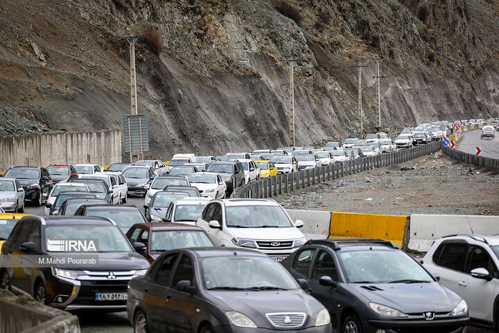 تداوم محدودیت تردد در جاده چالوس و آزادراه تهران شمال تا ساعت ۱۲ امروز