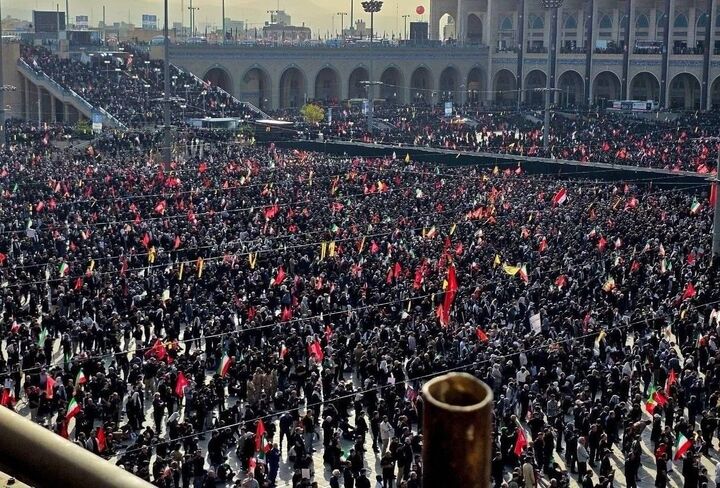 روز وداع؛ ایران در سوگ رهبر شهید