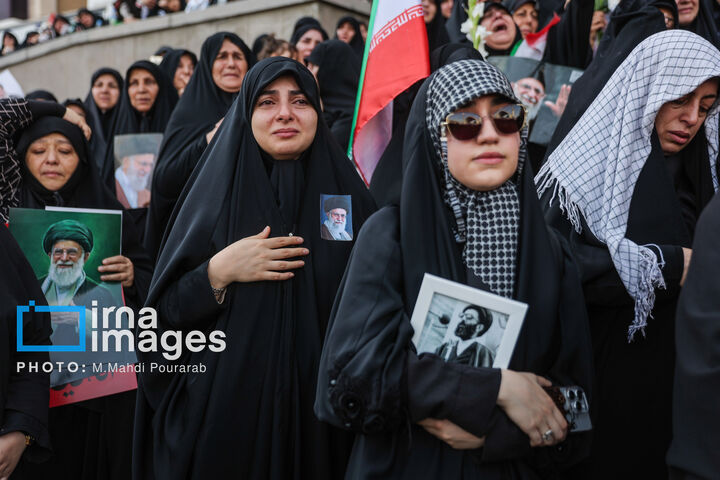 وداع با رهبر