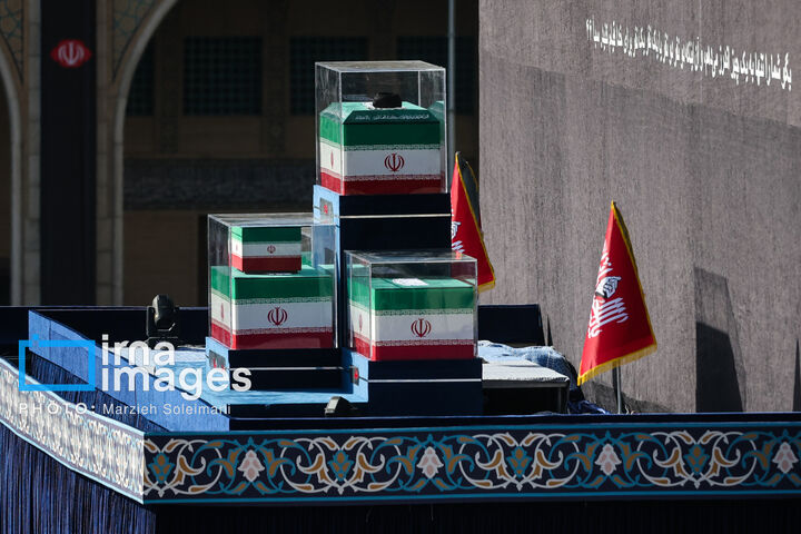 وداع با رهبر