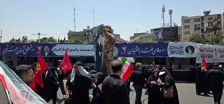 برپایی موکب سازمان فرهنگی، هنری، ورزشی و سیاحتی کوثر با همکاری بنیاد شهید و امور ایثارگران