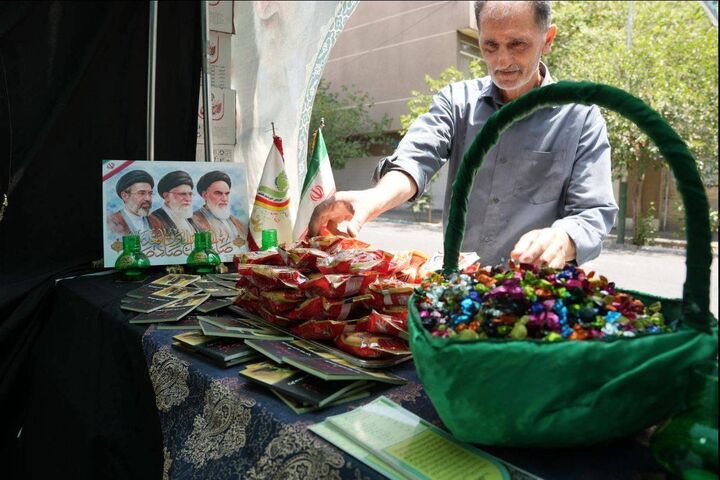 نقش‌آفرینی ویژه «بنیاد آبشار عاطفه‌ها» در آیین وداع با قائد شهید امت اسلامی: از مواکب پایتخت تا یادمان بین‌المللی «کفش‌های جامانده»