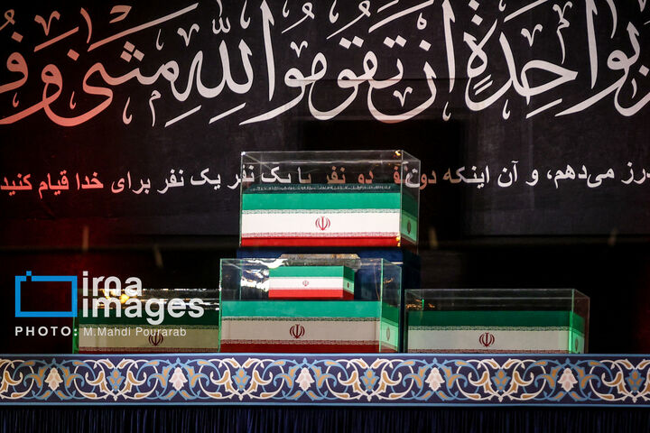 وداع با رهبر۵