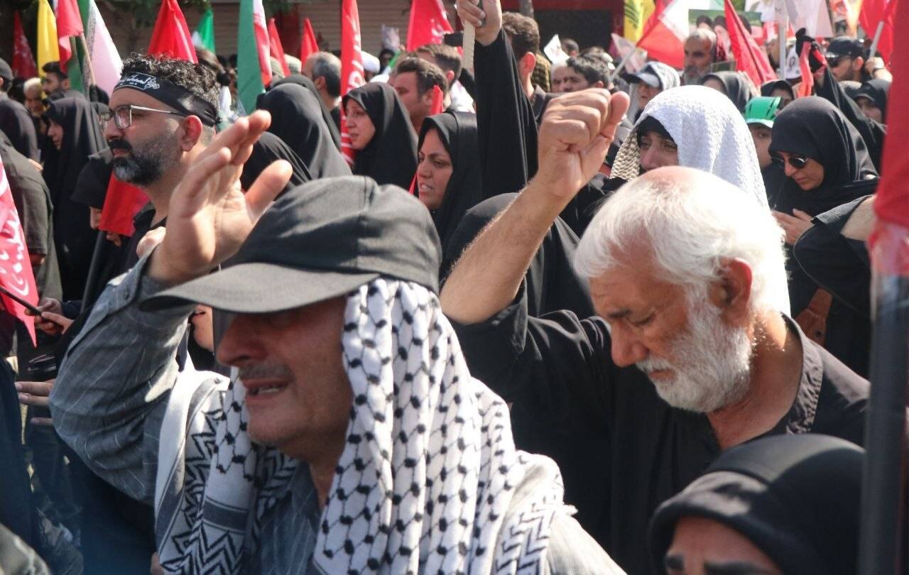 برگزاری مراسم تشییع باشکوه رهبر شهید با حضور گسترده مردم