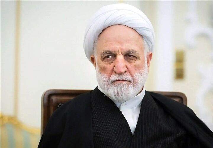 اژه ای: جنایتکاران جنگی هم باید مجازات شوند هم خسارت پرداخت کنند