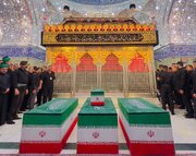 تشییع پیکرهای مطهر اعضای خانواده رهبر شهید در حرم مطهر امام حسین (ع) و حضرت ابالفضل العباس (ع)