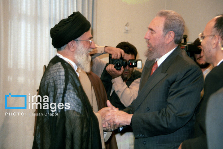 رهبری11