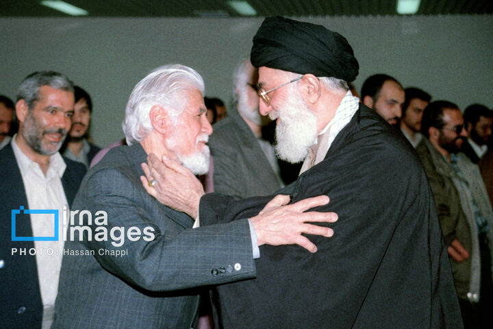 رهبری11