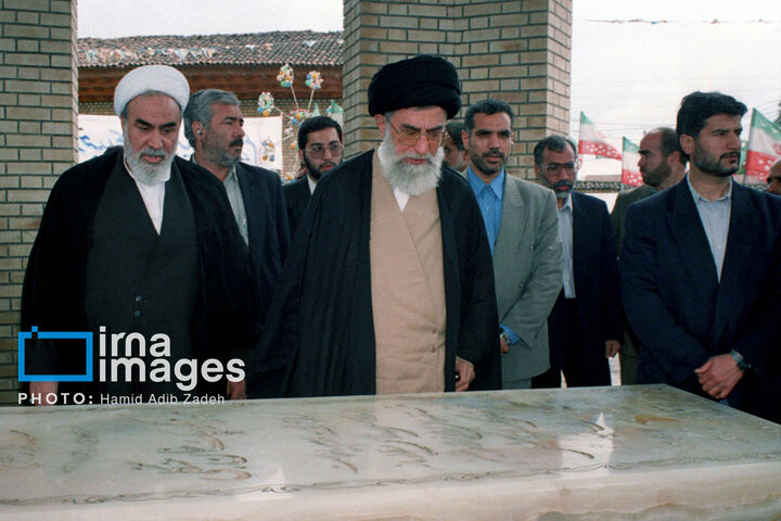رهبری11