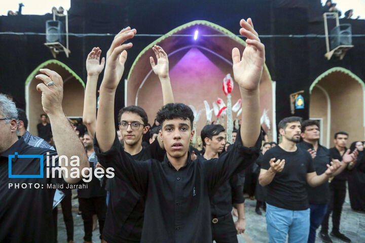 نسل زد از هیئت دور نشده، منتظر یک زبان تازه است