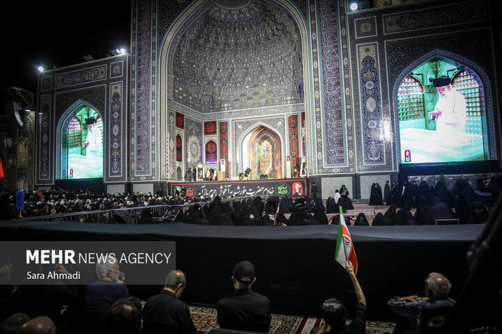 بزرگداشت رهبر شهید