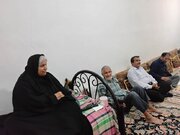 دیدار مدیر کل بنیاد شهید بوشهر با والدین شهدا در روستای چاه تلخ شمالی شهرستان تنگستان
