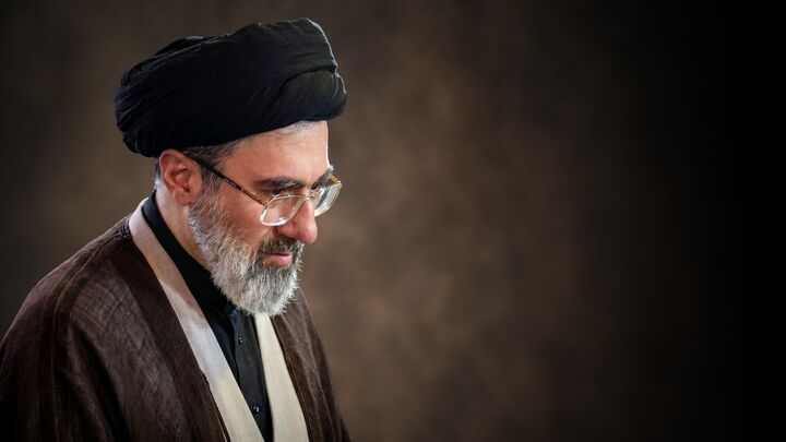 پاسخ رهبر انقلاب اسلامی به نامه بیعت دبیرکل و رزمندگان حزب‌الله لبنان