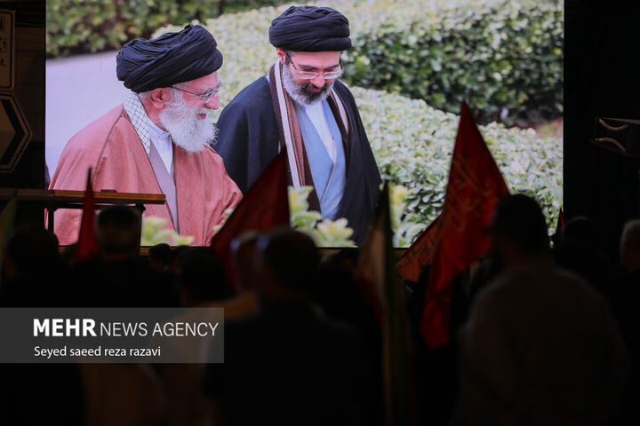 بزرگداشت میدان انقلاب