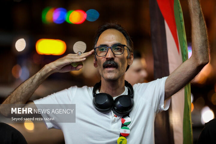 بزرگداشت میدان انقلاب