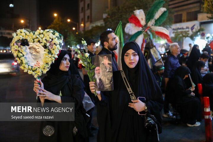 بزرگداشت میدان انقلاب