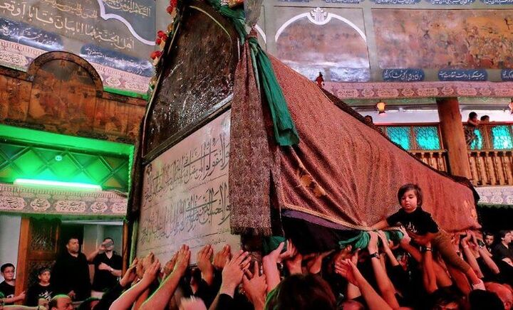 میزبانی تکیه‌های تاریخی شمیران از آیین‌های محرم و بزرگداشت رهبر شهید