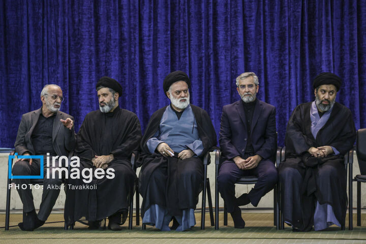 گرامیداشت رهبر