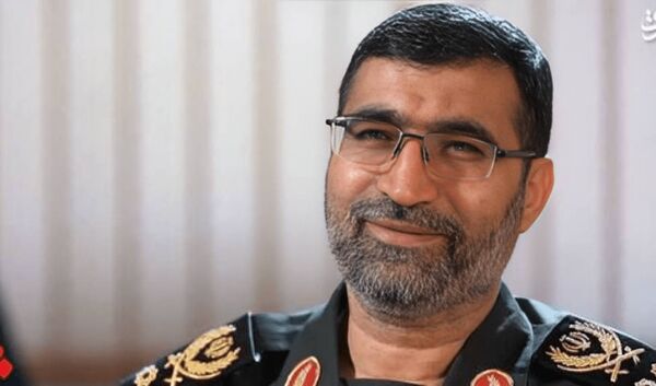 عکس دیده نشده از فرمانده موشکی و برادر شهیدش