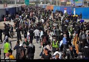 تردد زائران اربعین از تمام مرزهای عراق در حال انجام است