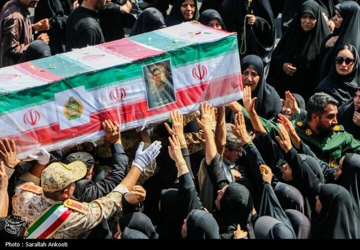 تشییع شهدای وطن