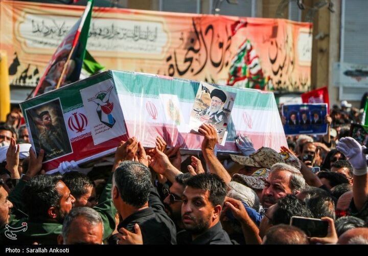 تشییع شهدای وطن