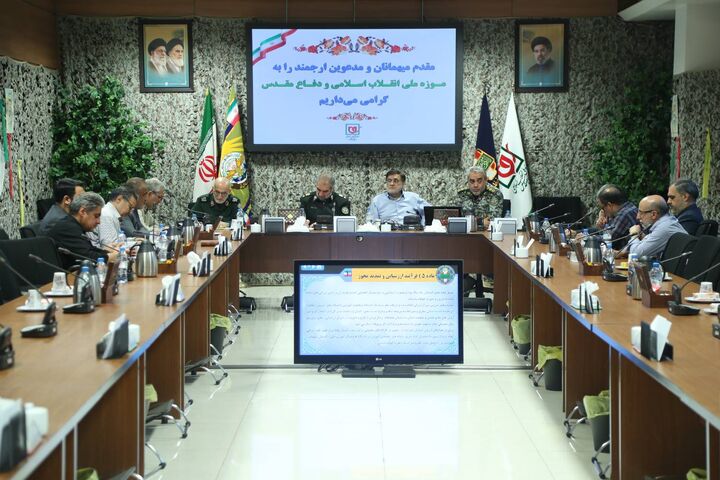 بررسی راهکارهای بهبود ارزیابی استادان