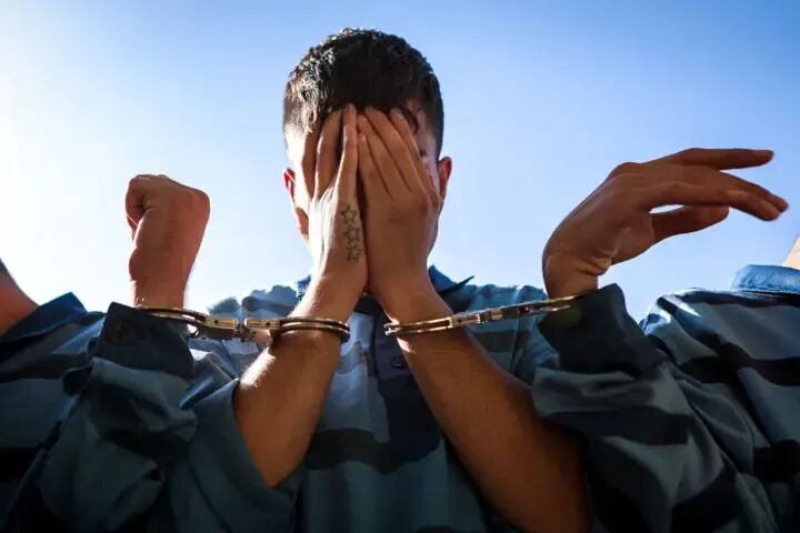 دستگیری دو سارق منزل با کشف اموال ۳ میلیاردی