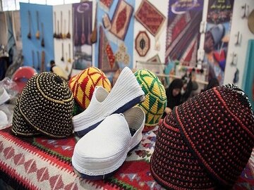 برنامه‌ریزی برای افزایش صادرات ۱۳ رشته صنایع‌دستی