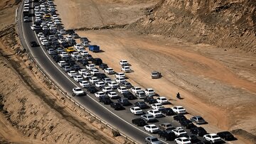 تردد سنگین در جاده‌های مرزی تا ۴۸ ساعت آینده ادامه دارد