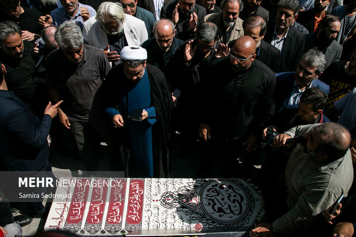 تشییع اکبر عبدی