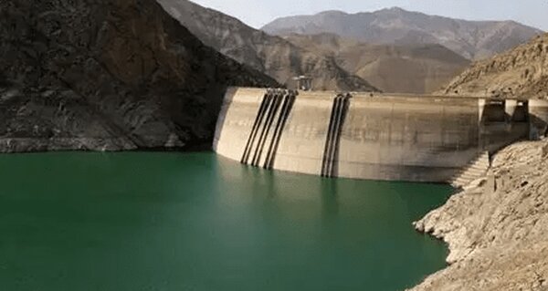 برنامه جیره‌بندی آب نداریم؛ وضعیت قرمز سدها در تهران و مشهد