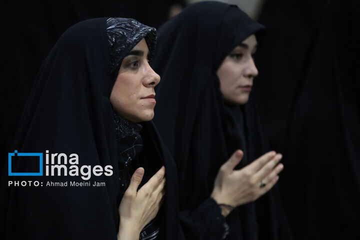 یادبود1