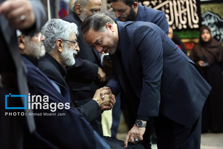 یادبود1