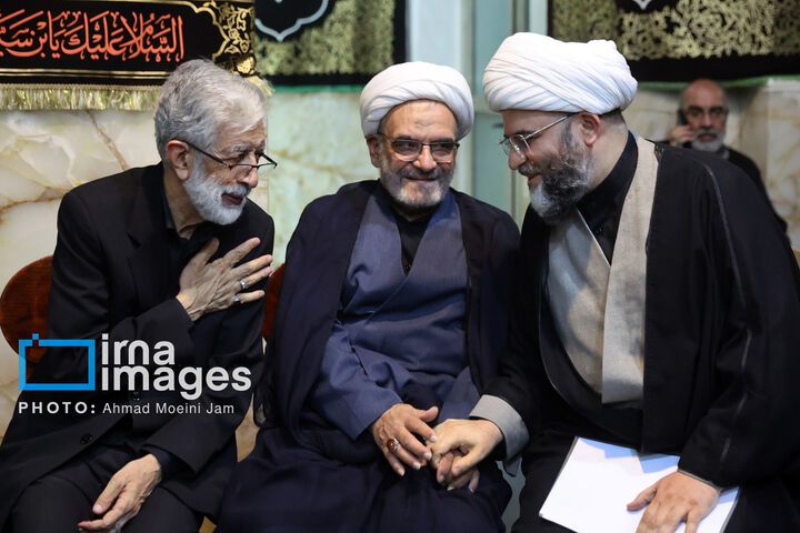 یادبود1