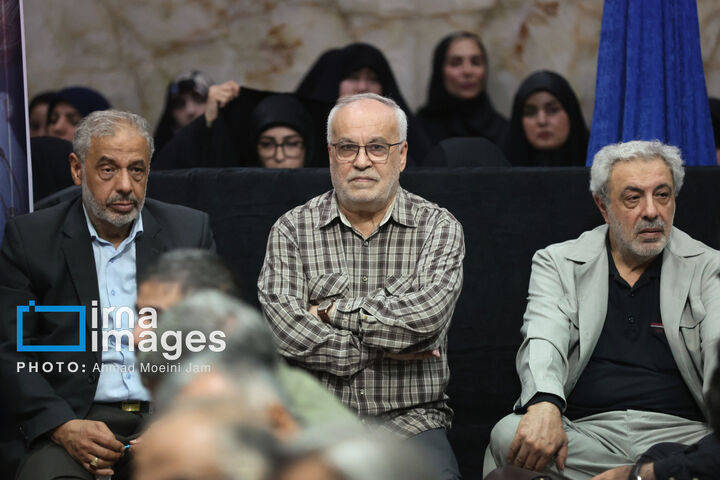 یادبود1