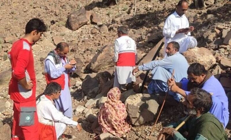 نجات موفق بانوی مفقودشده در ارتفاعات تفتان پس از ۱۴ ساعت