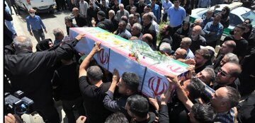 تشییع پیکر مطهر شهید حامد دایی‌زاده