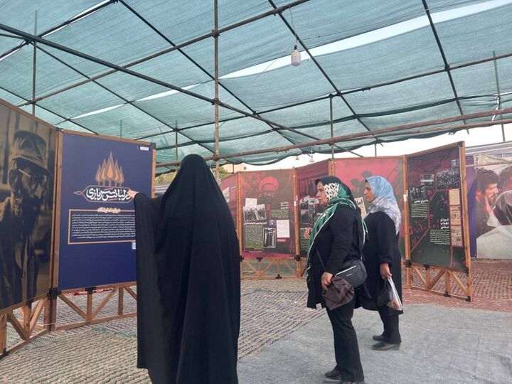 موزه سیار «در لباس سربازی» در مسیر اربعین؛ روایت سیره دفاعی قائد شهید امت برای زائران حسینی