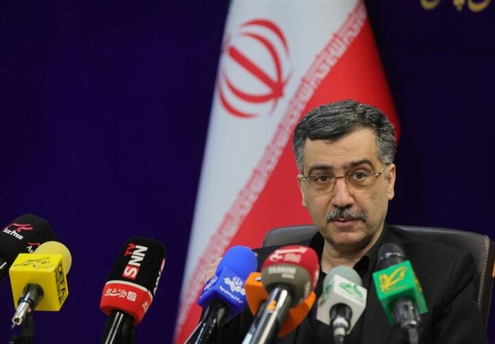 بمباران لامرد با «فسفر» بوده است