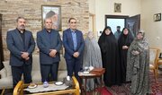دیدار رئیس بنیاد شهید و امور ایثارگران با خانواده شهیدان افشردی (باقری)