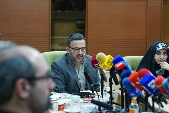 نشست خبری