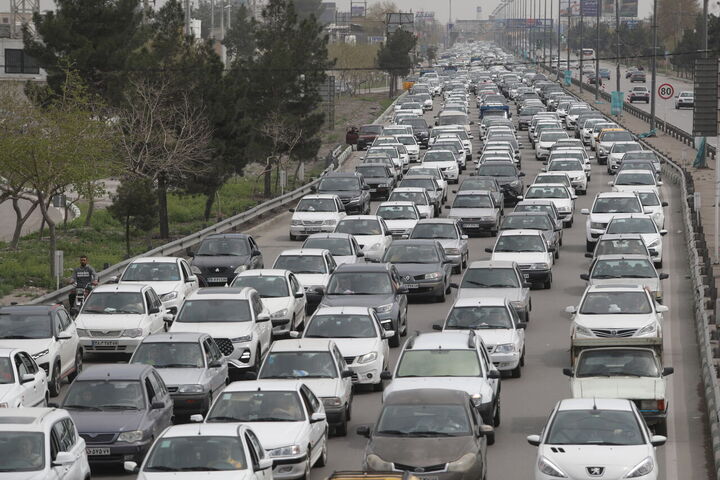 آماده‌باش پلیس راهور در مسیر زائران مشهد مقدس