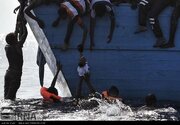فیلم/جان باختن ۱۸ کودک در حادثه واژگونی کشتی در زیمبابوه