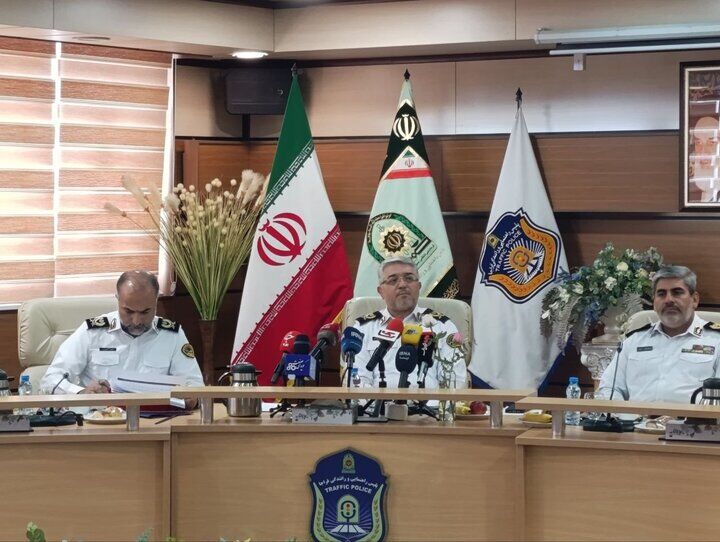 درخواست از دولت برای ارتقای ایمنی راه و خودرو