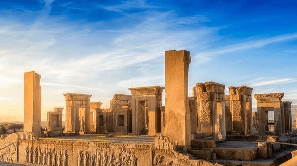 حریم تخت‌جمشید در برابر یک توسعه جنجالی