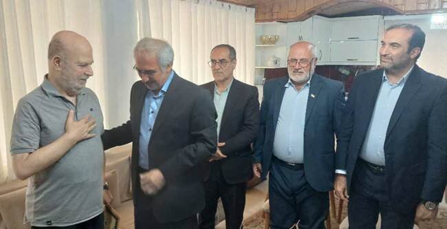 دیدار مشاور عالی رئیس بنیاد شهید با خانواده‌ های معظم ایثارگر در رامسر