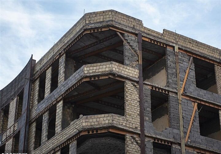 تعیین تکلیف ساختمان‌های رهاشده تهران خلأ قانونی ندارد