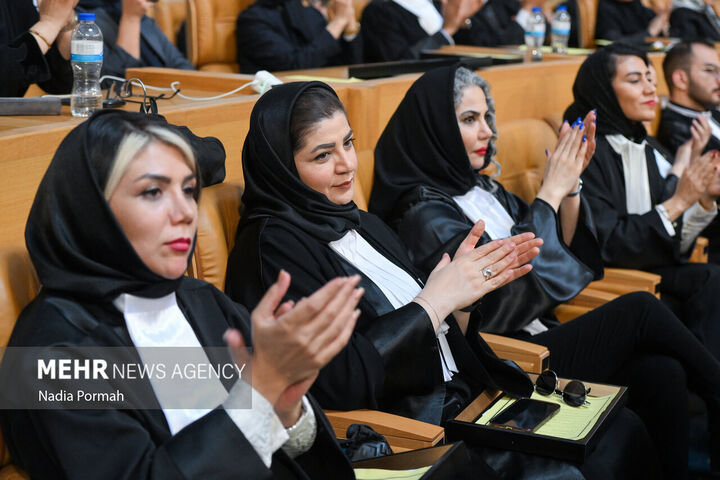 تحلیف وکلا