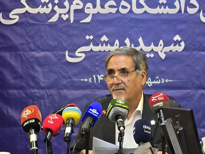 ۲۵ درصد ظرفیت تخت‌های بیمارستانی خالی است